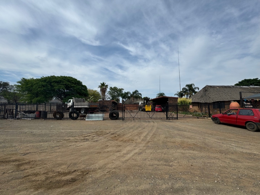 Commercial Property for Sale in Hartbeespoort Rural North West
